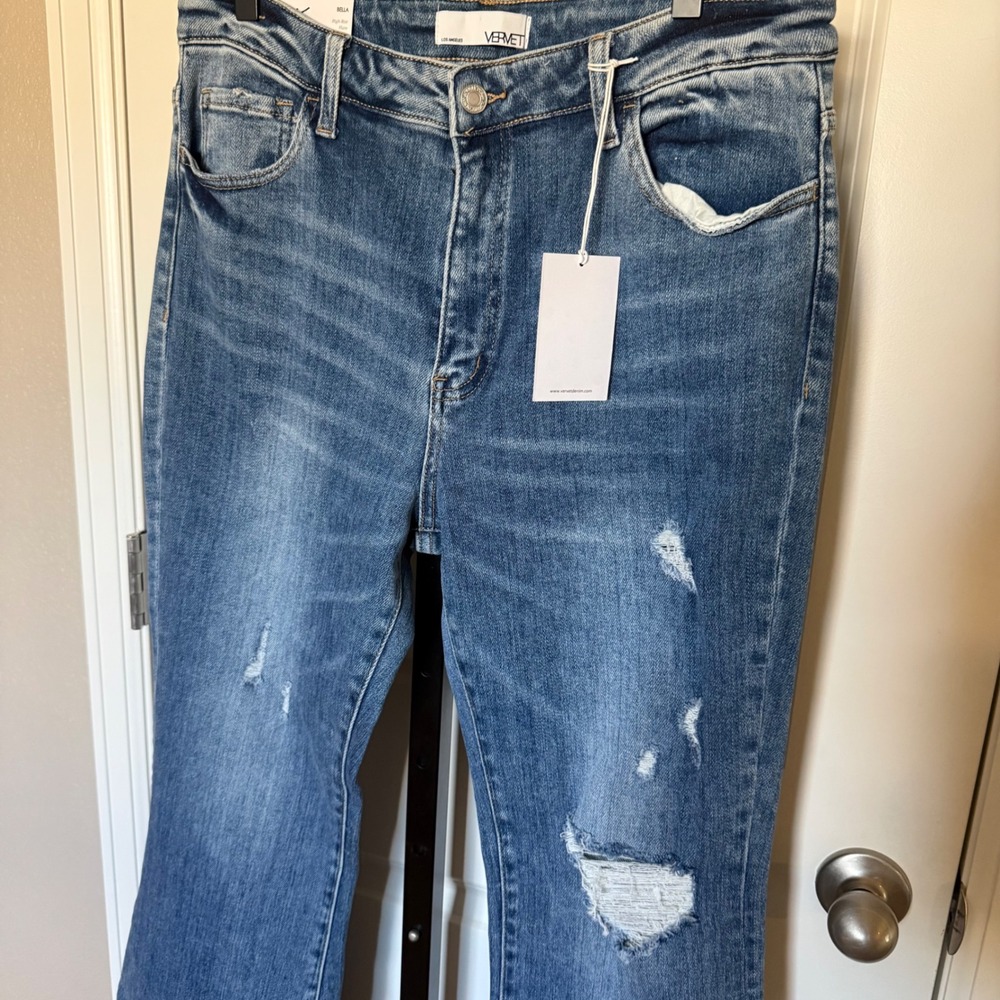 Vervet Bella High Rise Flare Jeans Distressed Medium Wash Blue V2813 Size 32 NEW - Picture 2 of 8